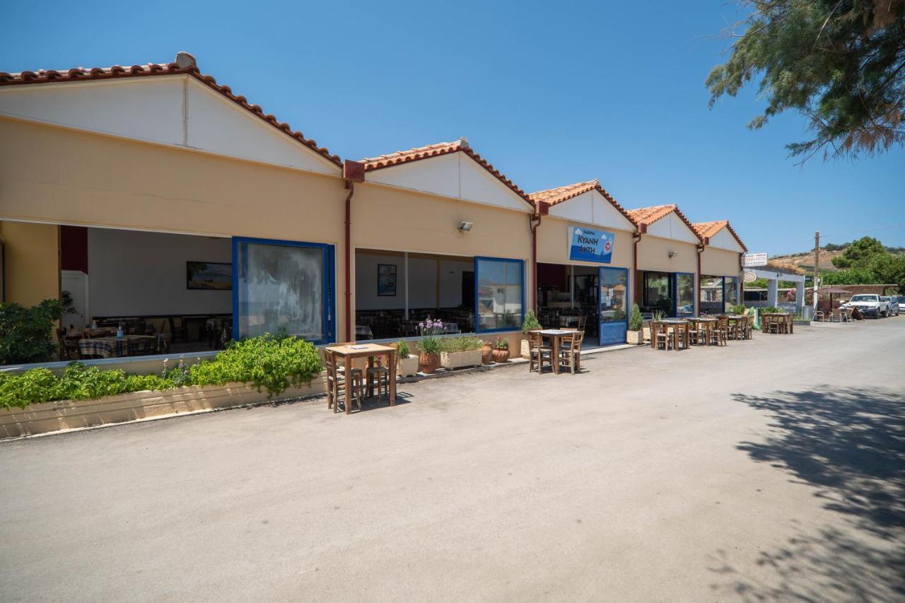 Kiani Apts 칼리베스 외부 사진