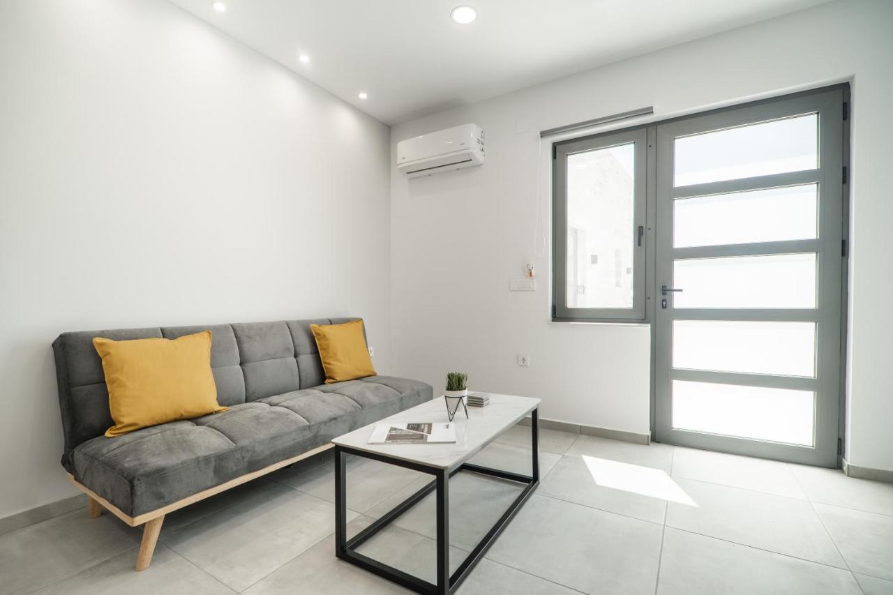 Kiani Apts 칼리베스 외부 사진